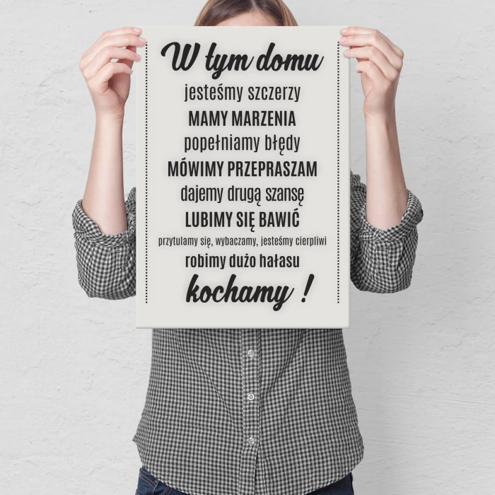 Plakat metalowy W tym domu kochamy Prezent