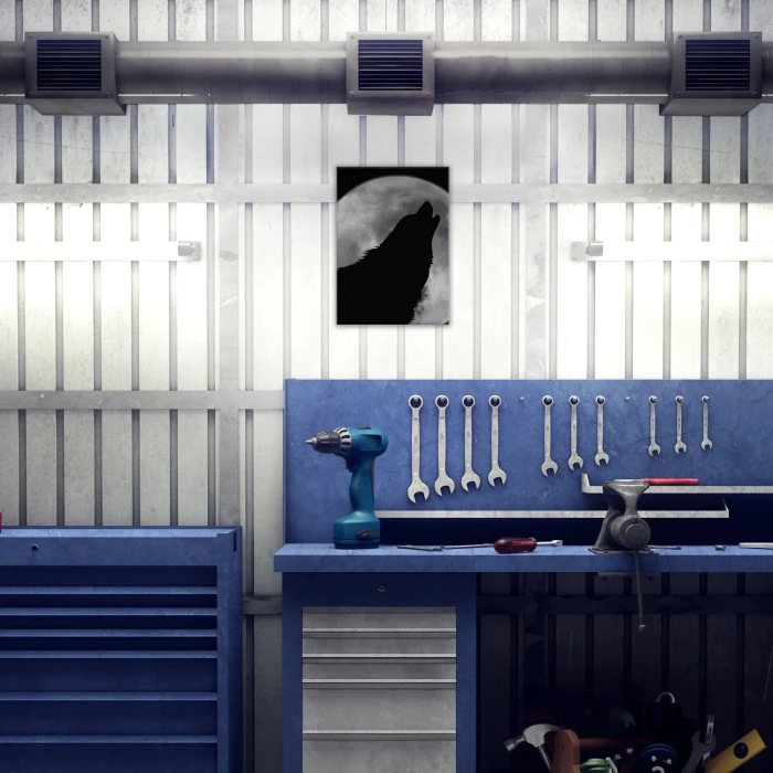 Plakat metalowy Wilk wyjący do księżyca