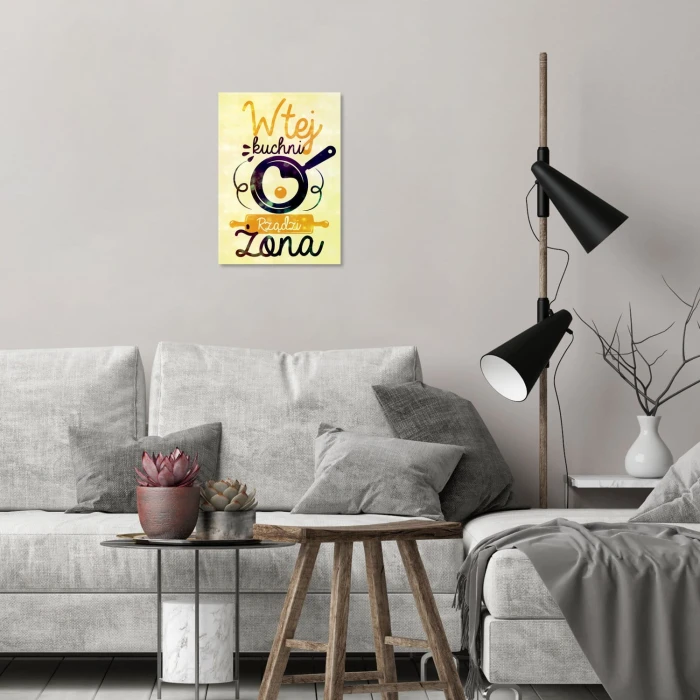 Plakat metalowy W kuchni rządzi żona Prezent