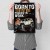 Plakat metalowy Born to adventure Prezent