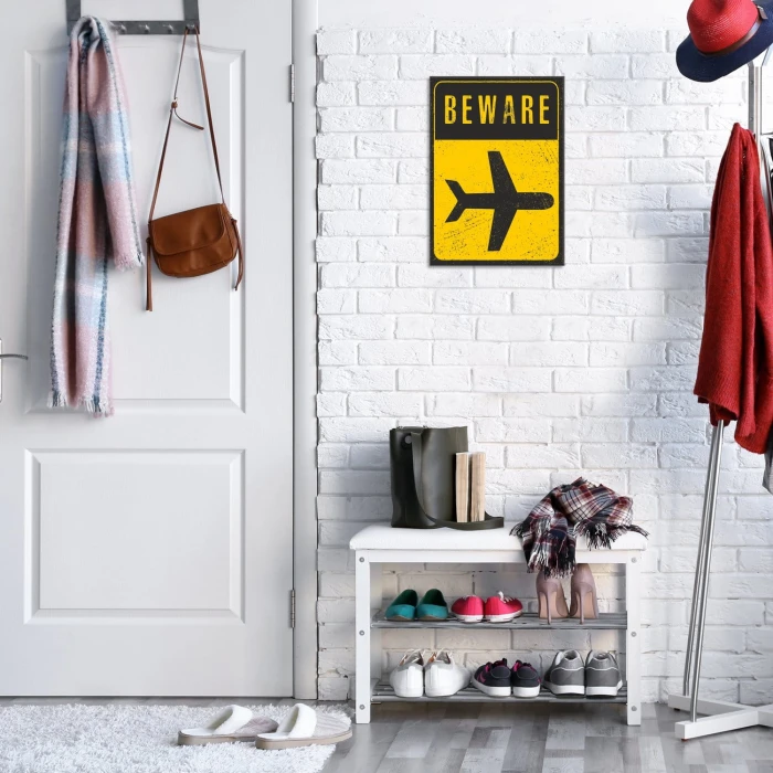 Plakat metalowy Beware plane Prezent