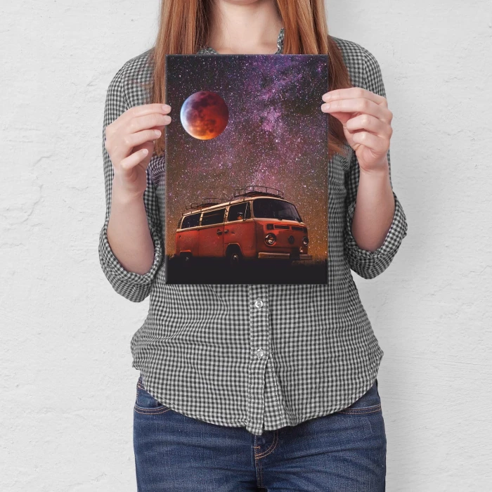 Plakat metalowy Moon car Prezent