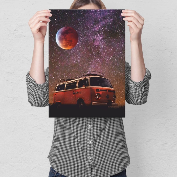 Plakat metalowy Moon car Prezent