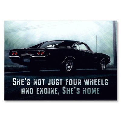 Plakat metalowy she is home Prezent
