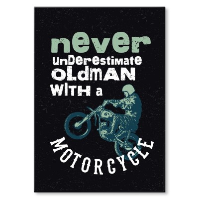 Plakat metalowy never underestimate Prezent