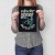 Plakat metalowy never underestimate Prezent