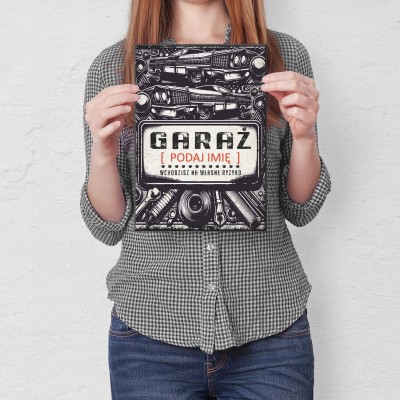 Plakat metalowy garaż z imieniem Prezent