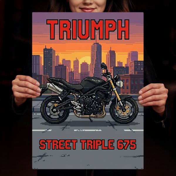 Triumph Street Triple 675 Retro Pixel Art
