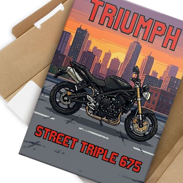 Triumph Street Triple 675 Retro Pixel Art