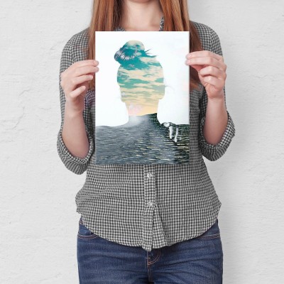 Plakat metalowy Kobieta w jeziorze Prezent