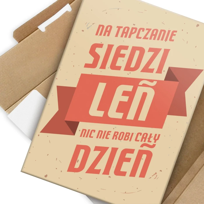 Plakat metalowy Na tapczanie siedzi leń Prezent