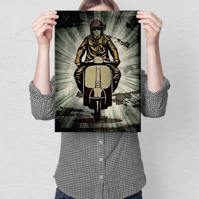 Plakat metalowy Facet na motorze Prezent