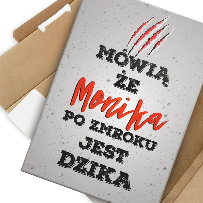 Plakat metalowy Monika jest dzika Prezent